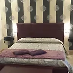 מלון La Grotta 3*