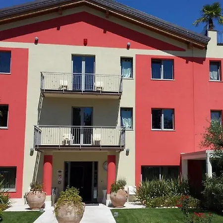 Hotell La Grotta Verona