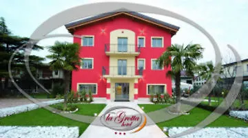 La Grotta Hotell