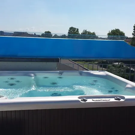 La Grotta Hotel 3*
