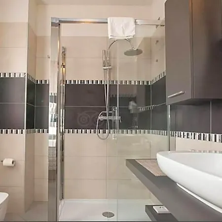 La Grotta Hotel 3*