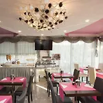 La Grotta 3* Verona