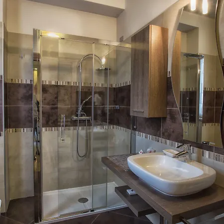 La Grotta Szálloda 3*